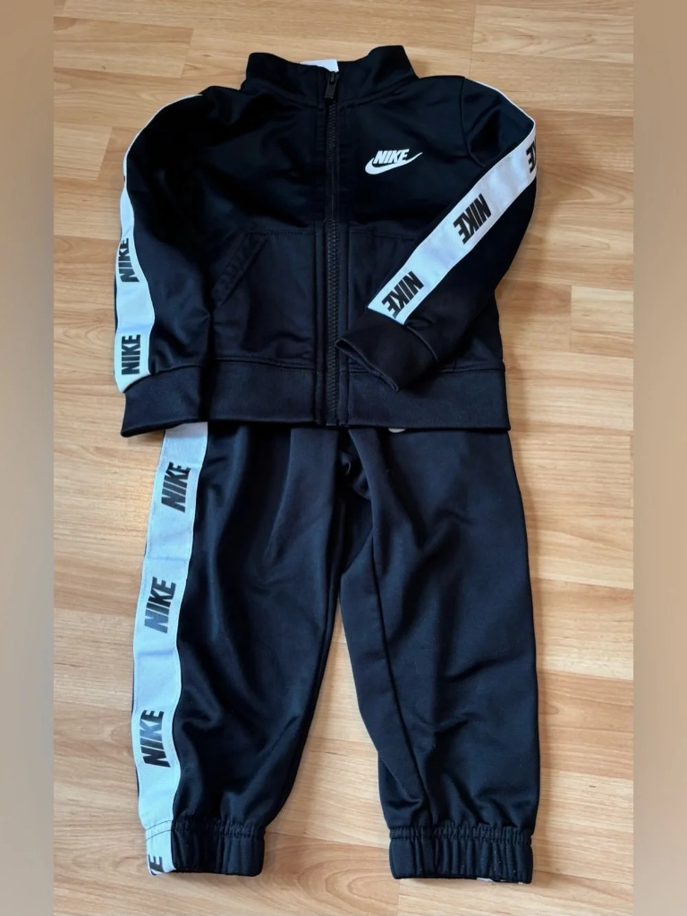Nike Kids Tracksuit Jacket and Pants Set - Black & Red‎ - Picture 7 of 10